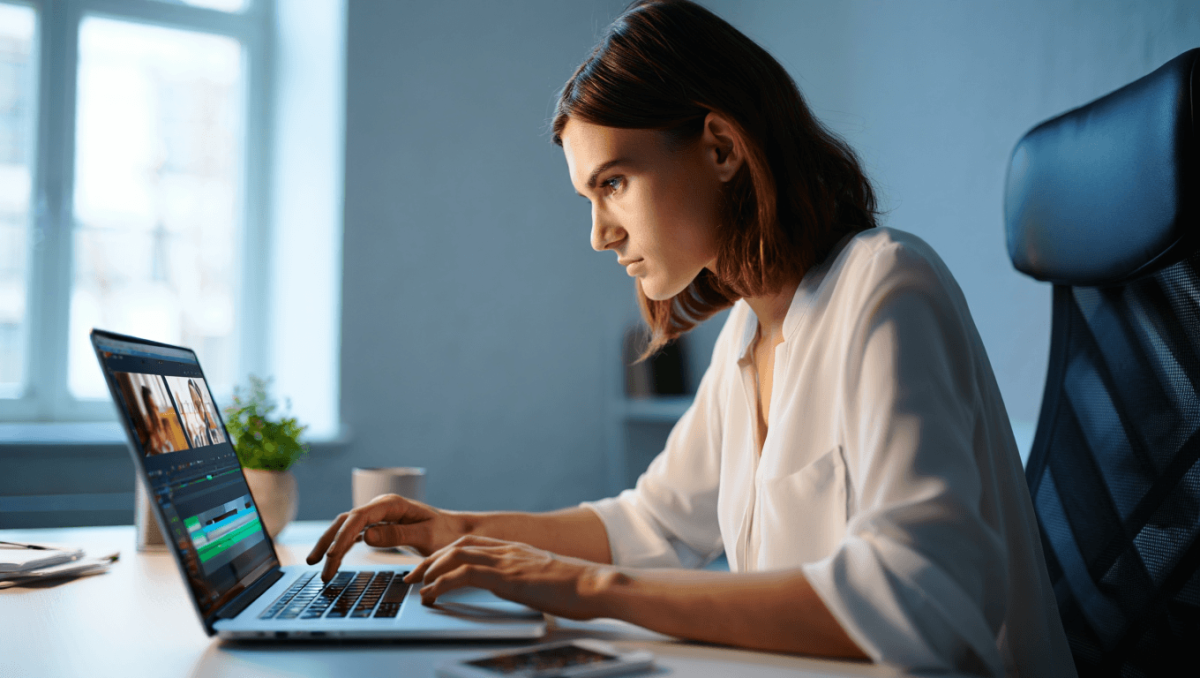 KI unterstützter Schnitt - Was kann der Adobe Firefly Online Video Editor?