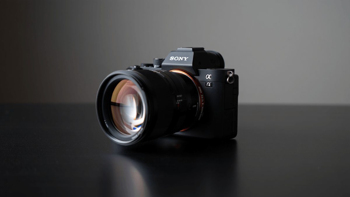 Sony A7R VI mit Fully Stacked 66.8 MP Sensor im Praxistest: Besser und günstiger als A1 II?