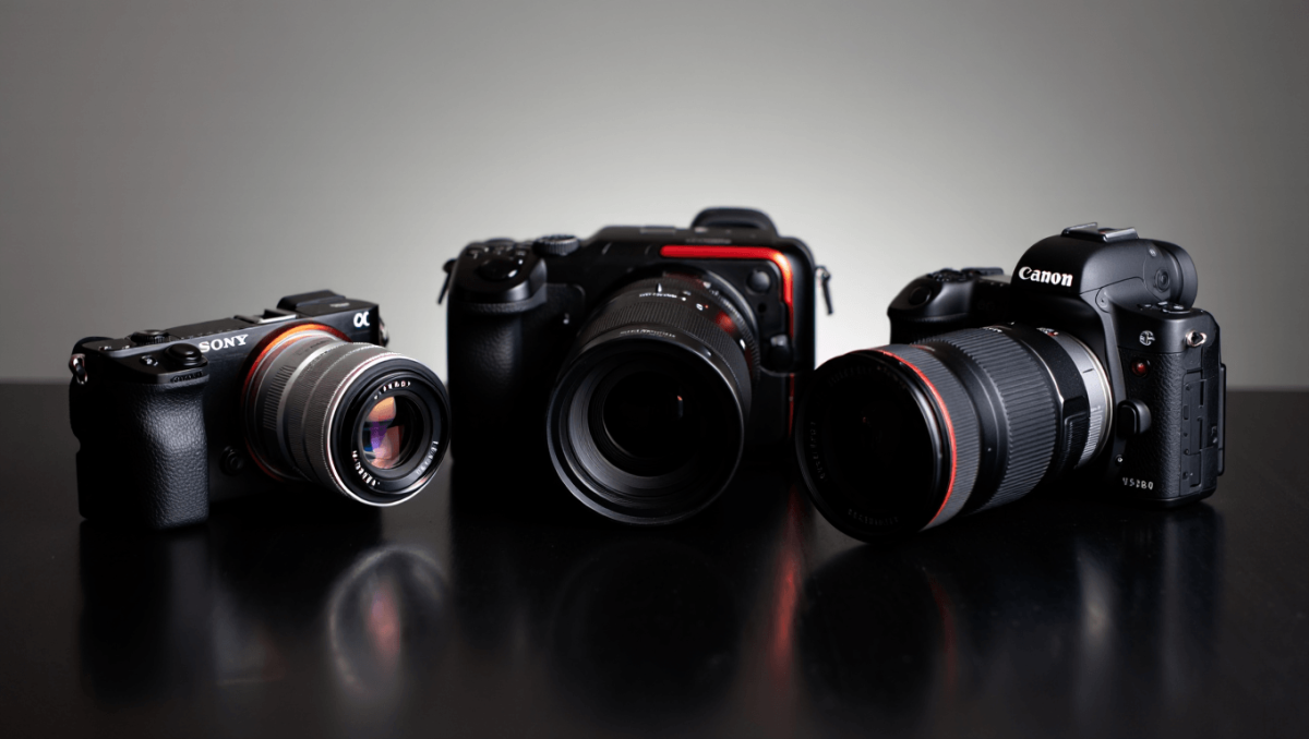 Die besten DSLMs für Video 2026: Blackmagic, Sony, Nikon, Canon ... welche Kamera wofür?