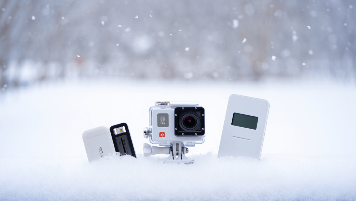 Insta360 erweitert Ace Pro 2 um Arctic White Bundles